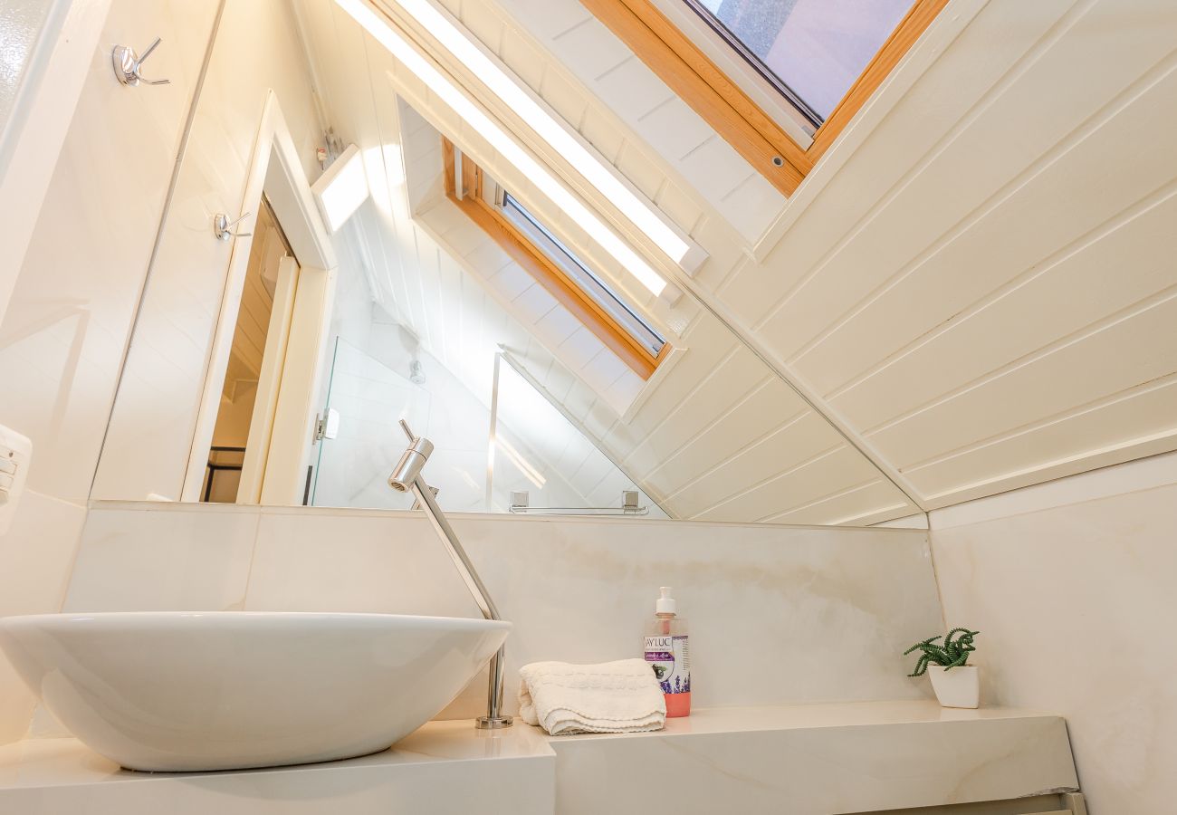 Apartamento em Gramado - Duplex 4 Suítes no Coração de Gramado