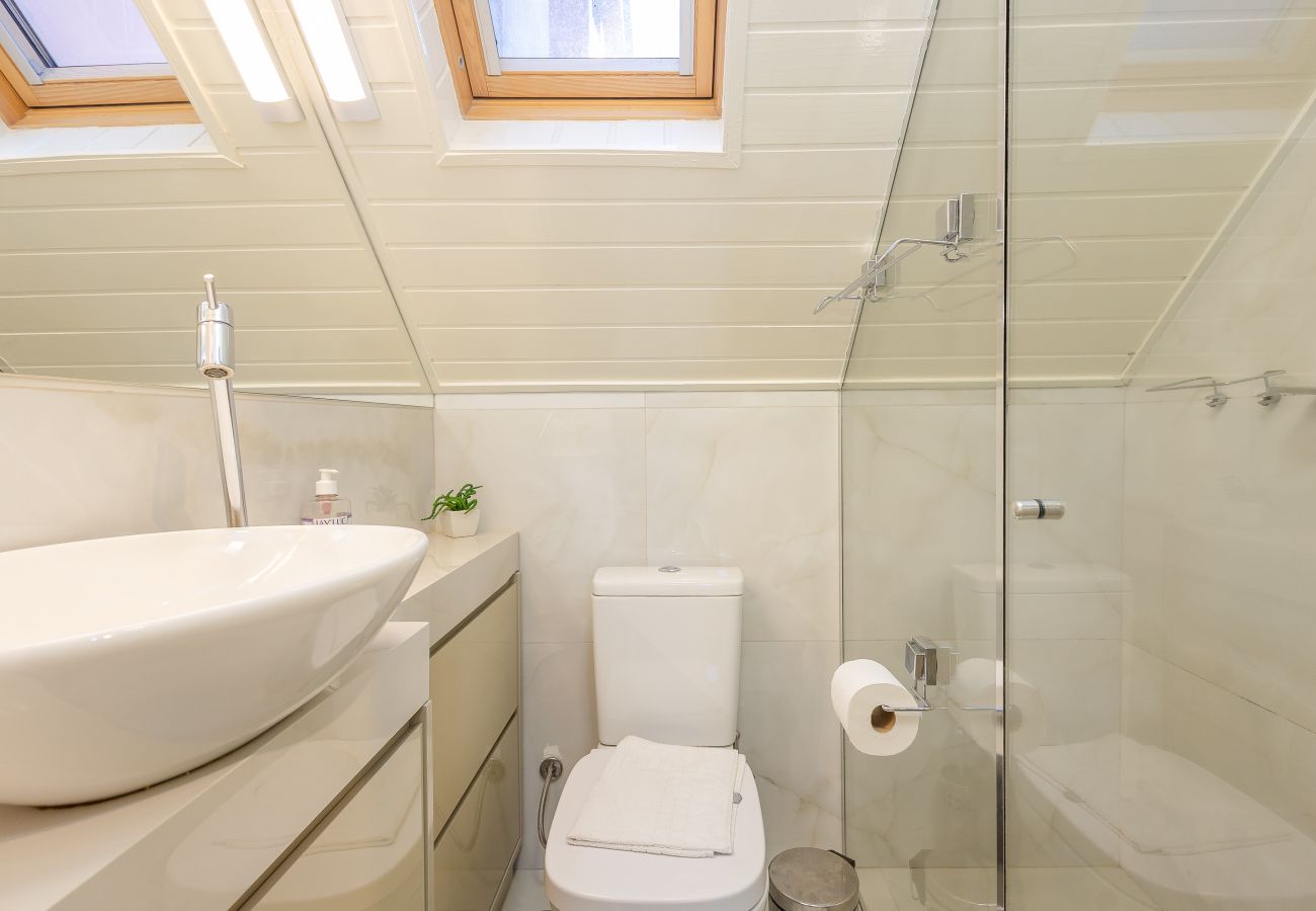 Apartamento em Gramado - Duplex 4 Suítes no Coração de Gramado