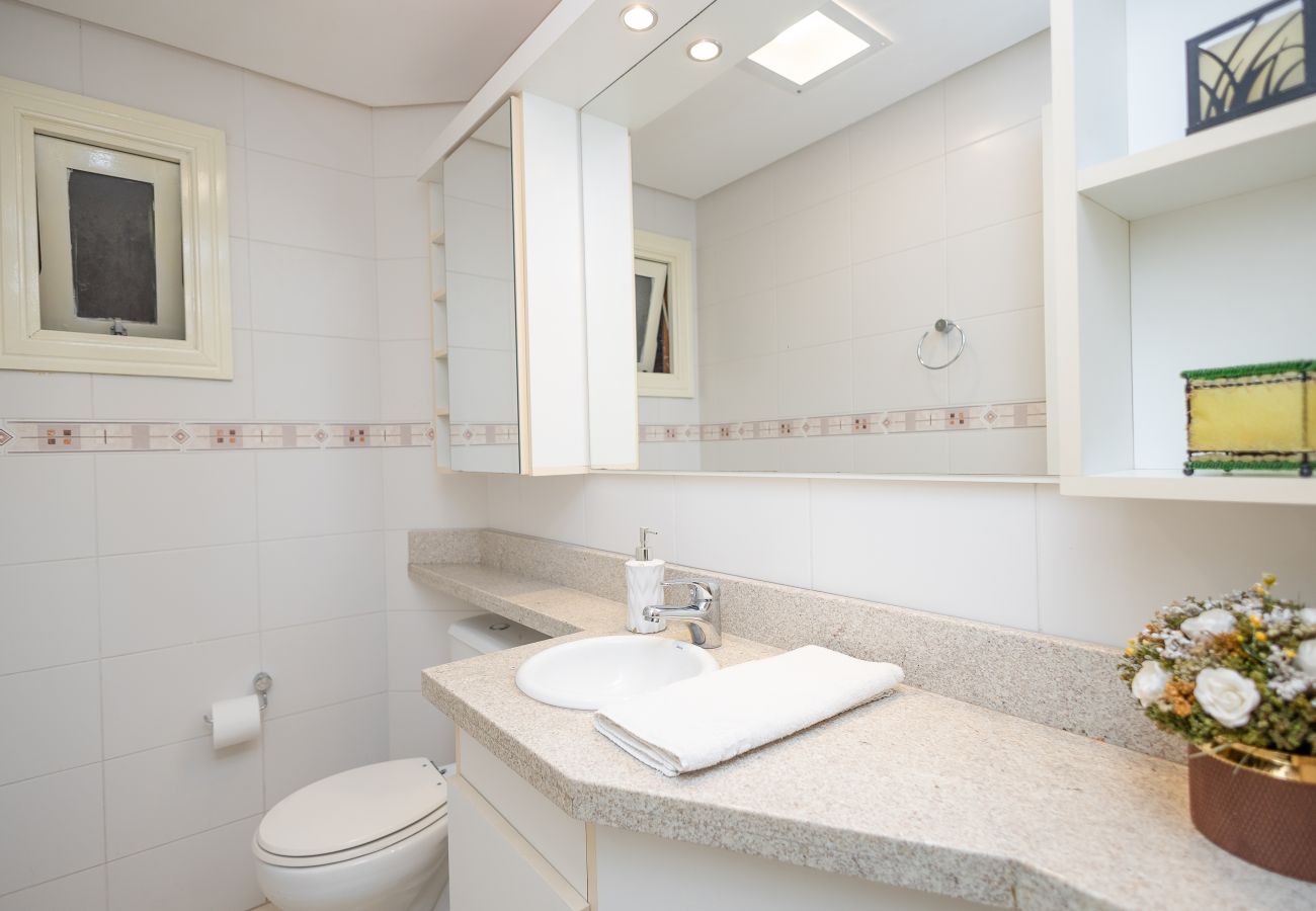 Apartamento em Gramado - Duplex 4 Suítes no Coração de Gramado