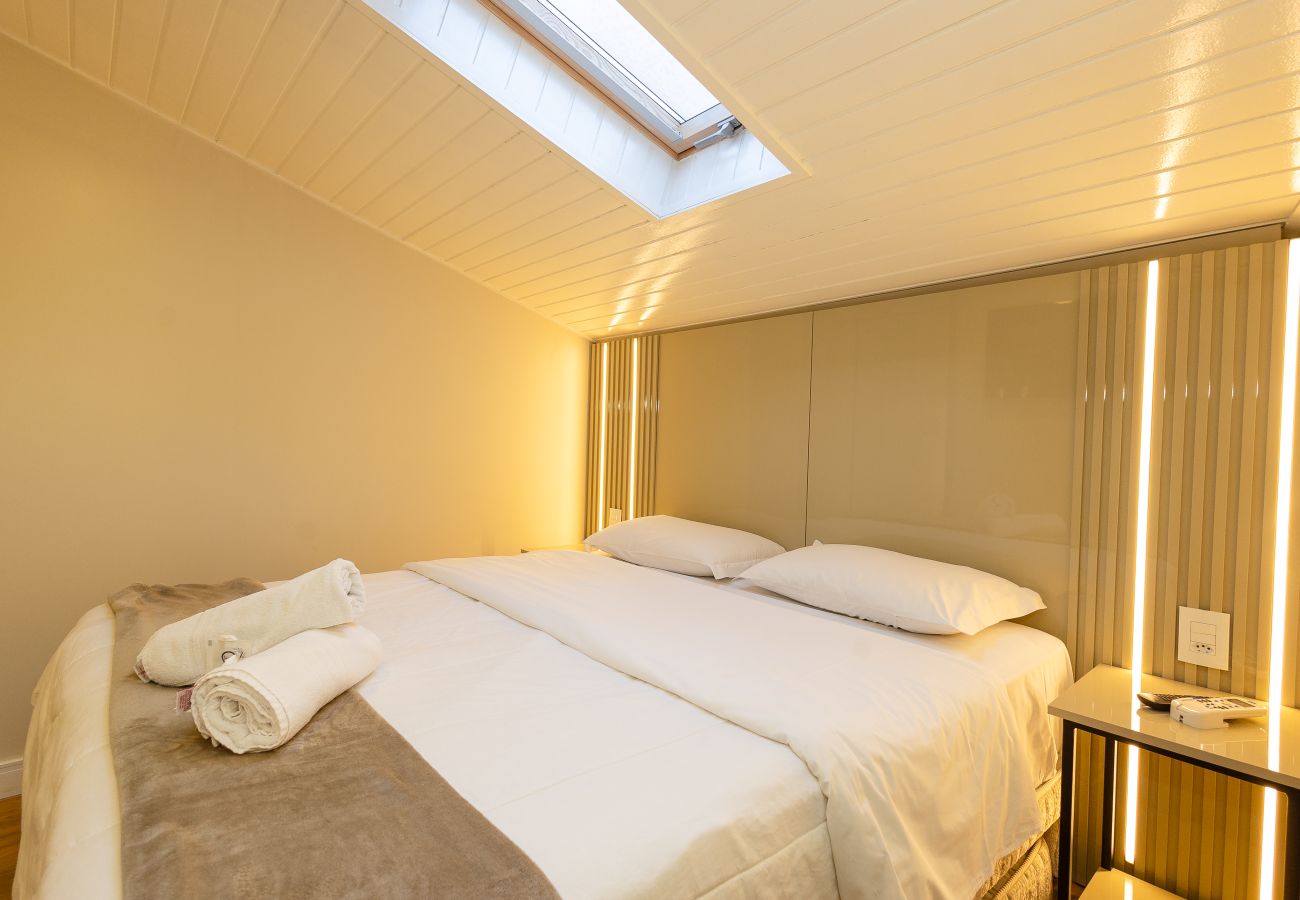 Apartamento em Gramado - Duplex 4 Suítes no Coração de Gramado