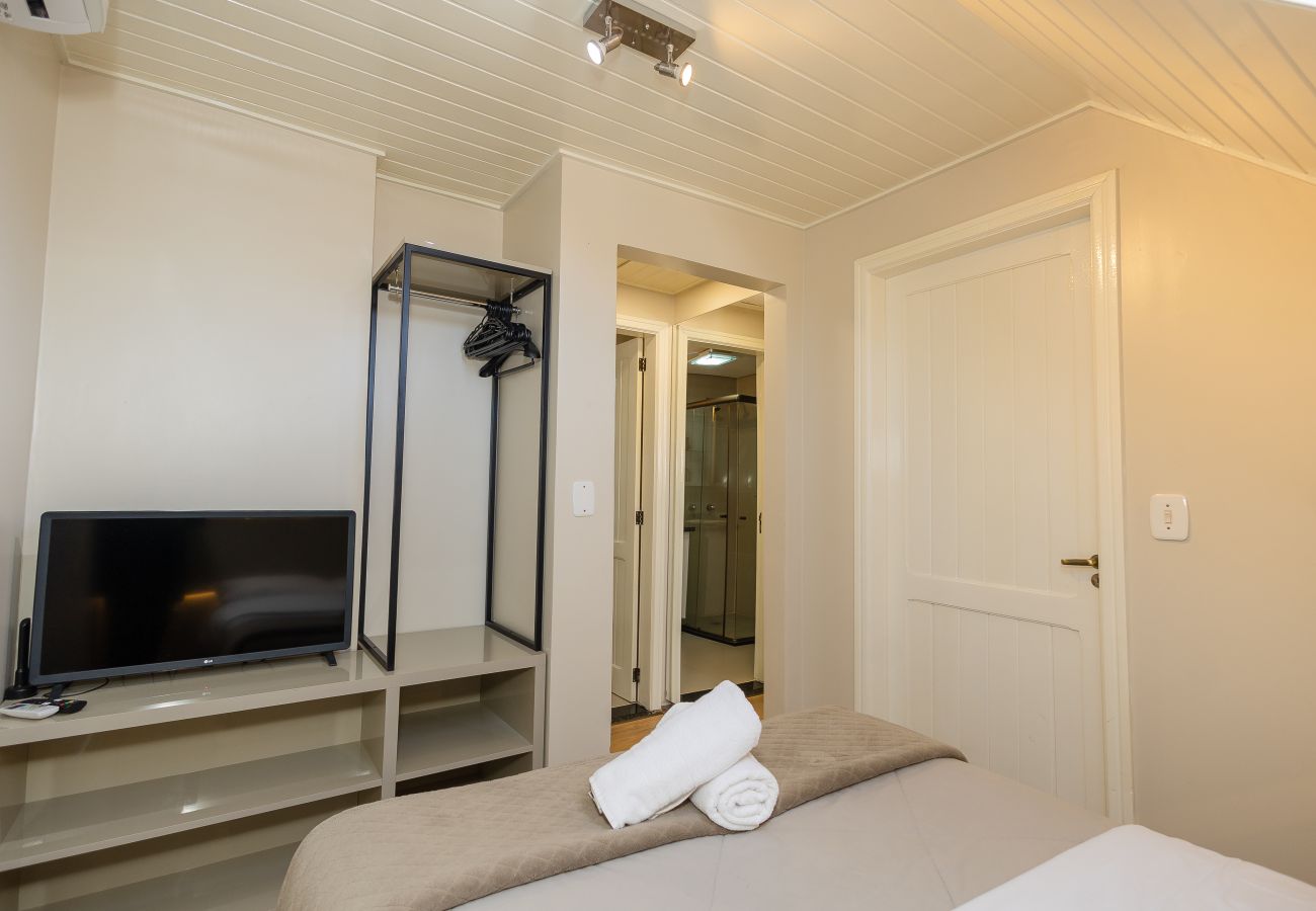 Apartamento em Gramado - Duplex 4 Suítes no Coração de Gramado