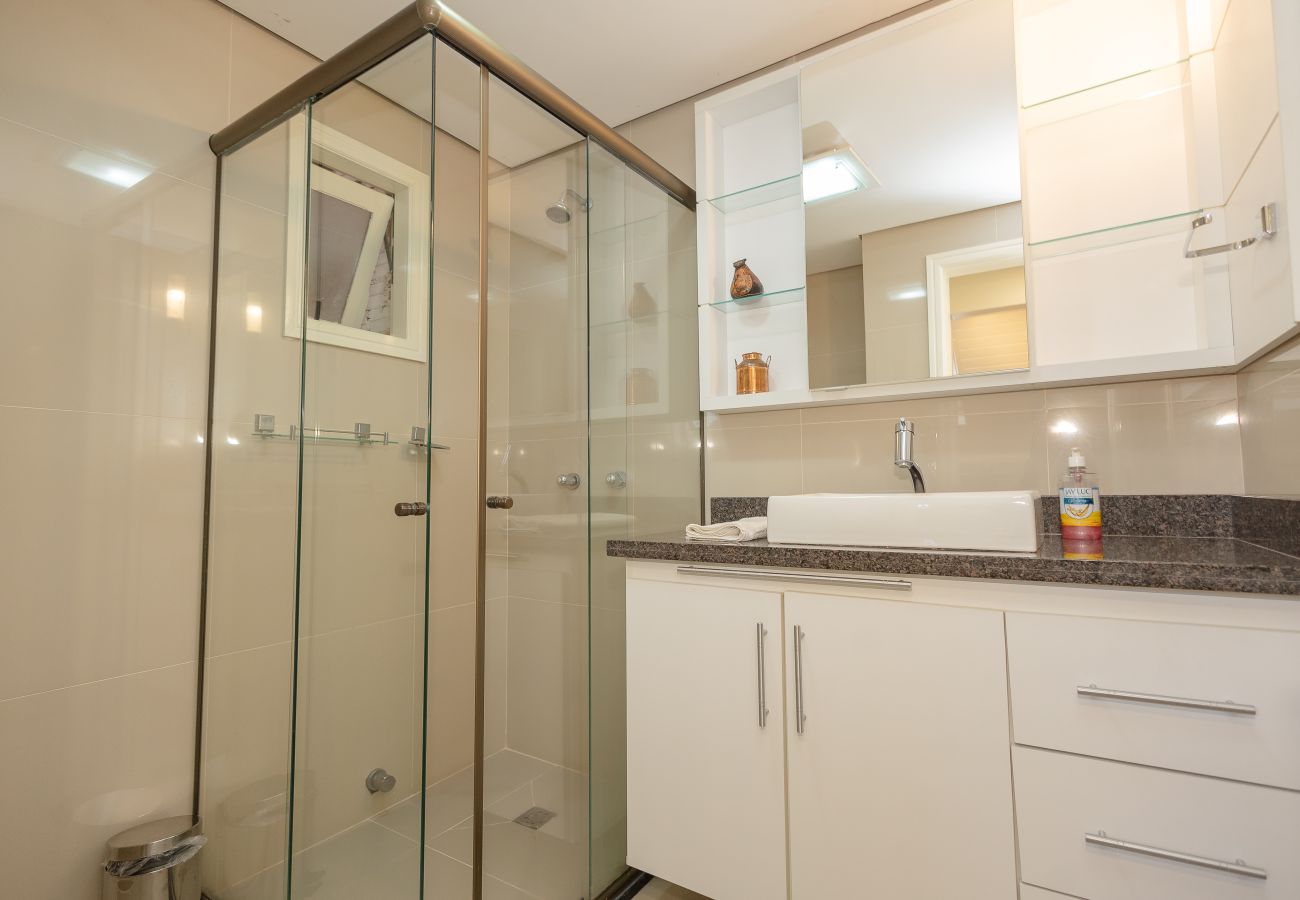 Apartamento em Gramado - Duplex 4 Suítes no Coração de Gramado