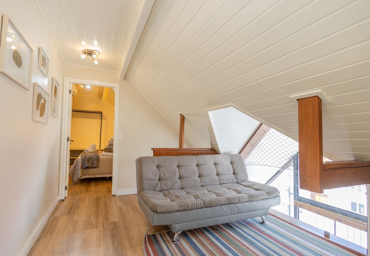 Apartamento em Gramado - Duplex 4 Suítes no Coração de Gramado