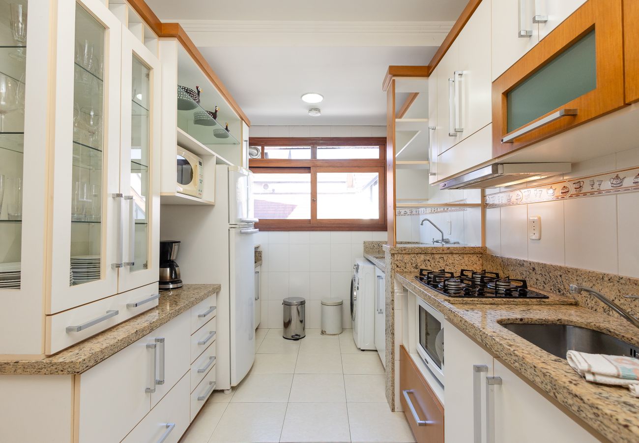 Apartamento em Gramado - Duplex 4 Suítes no Coração de Gramado