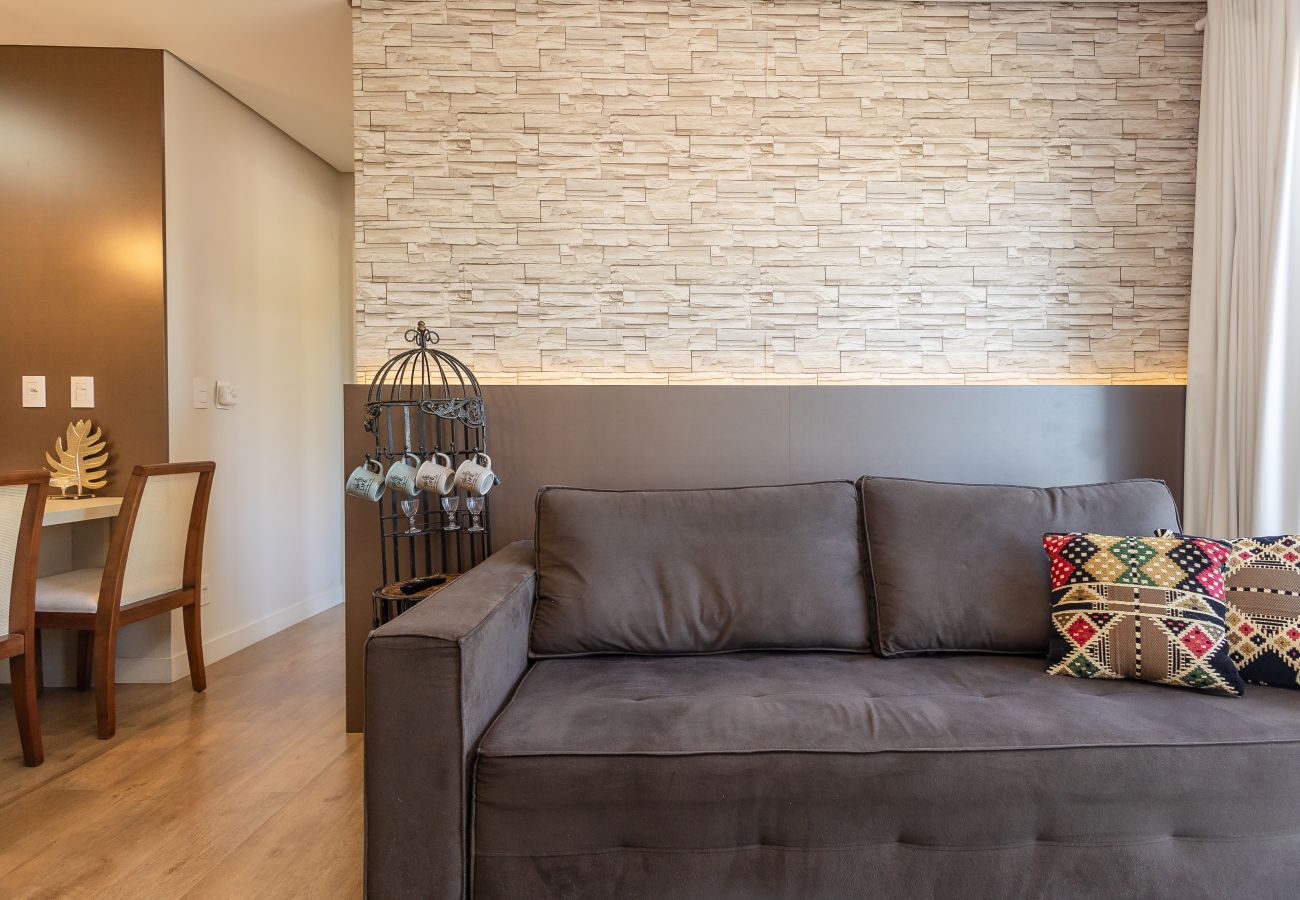 Apartamento em Gramado - Loft alto padrão a menos de 400m da R Coberta!