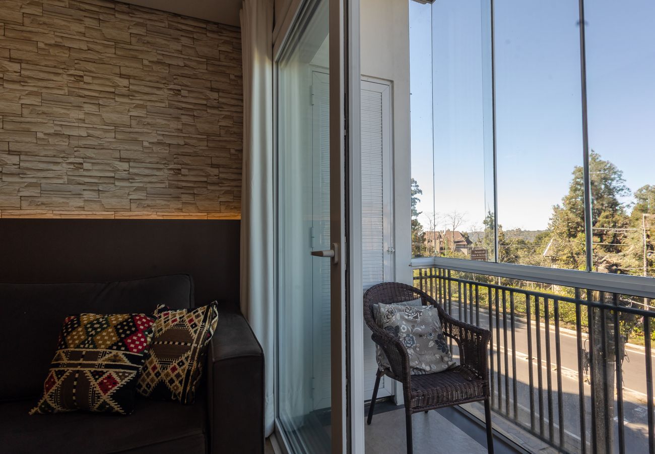 Apartamento em Gramado - Loft alto padrão a menos de 400m da R Coberta!