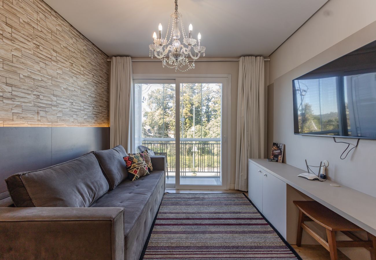 Apartamento em Gramado - Loft alto padrão a menos de 400m da R Coberta!