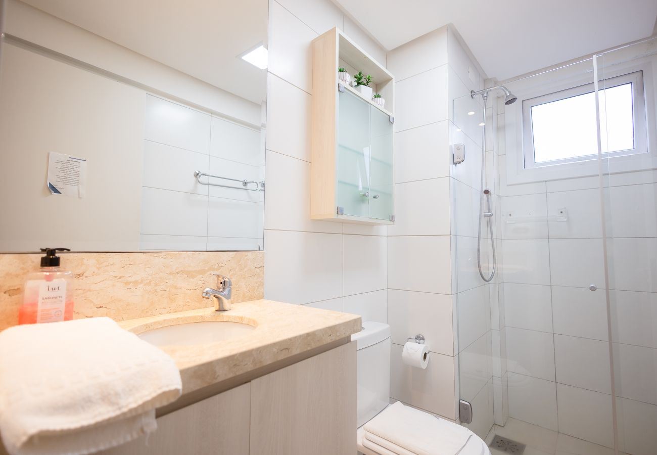 Apartamento em Gramado - Apto moderno 2 suítes a 100m da R Coberta!
