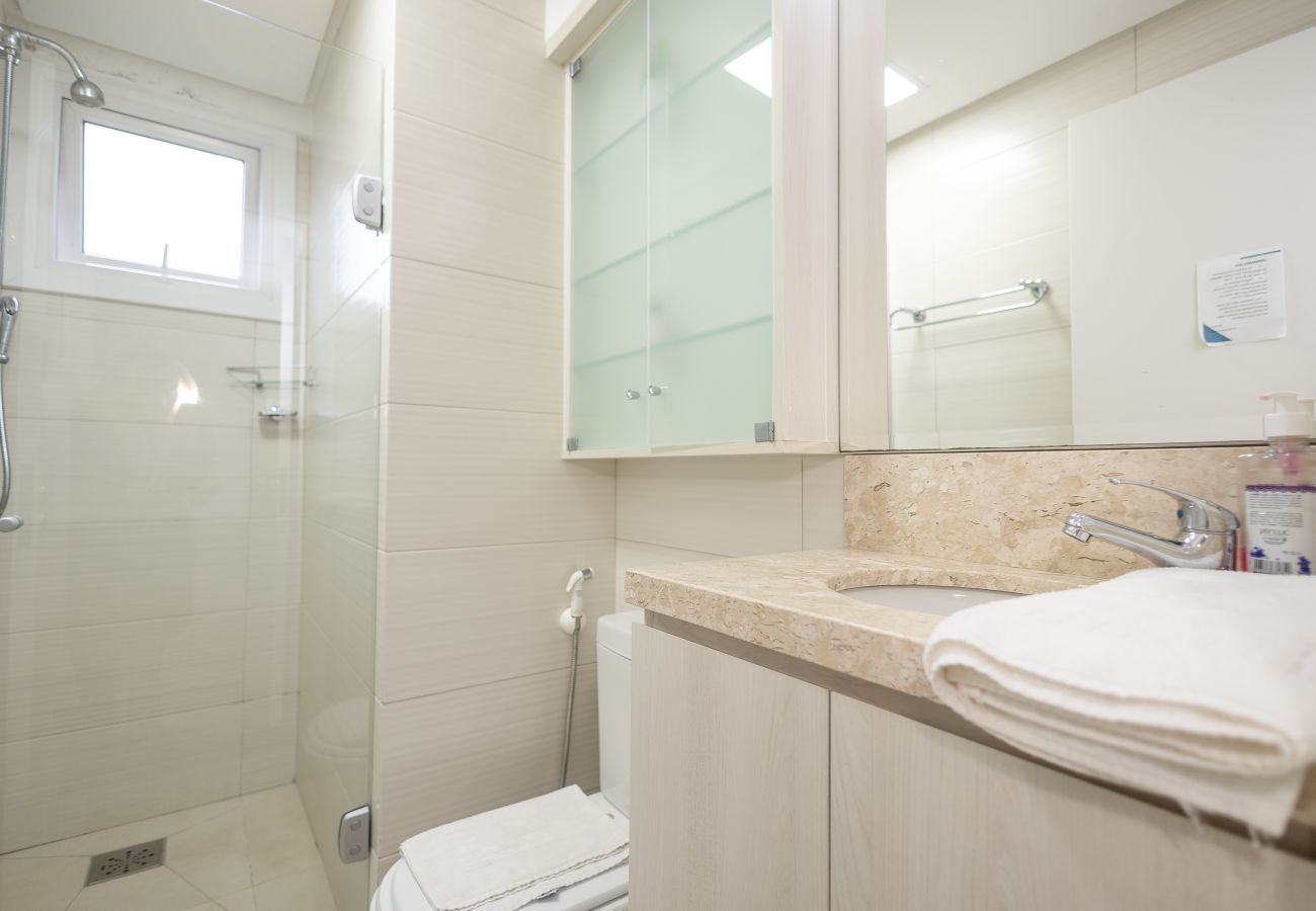 Apartamento em Gramado - Apto moderno 2 suítes a 100m da R Coberta!
