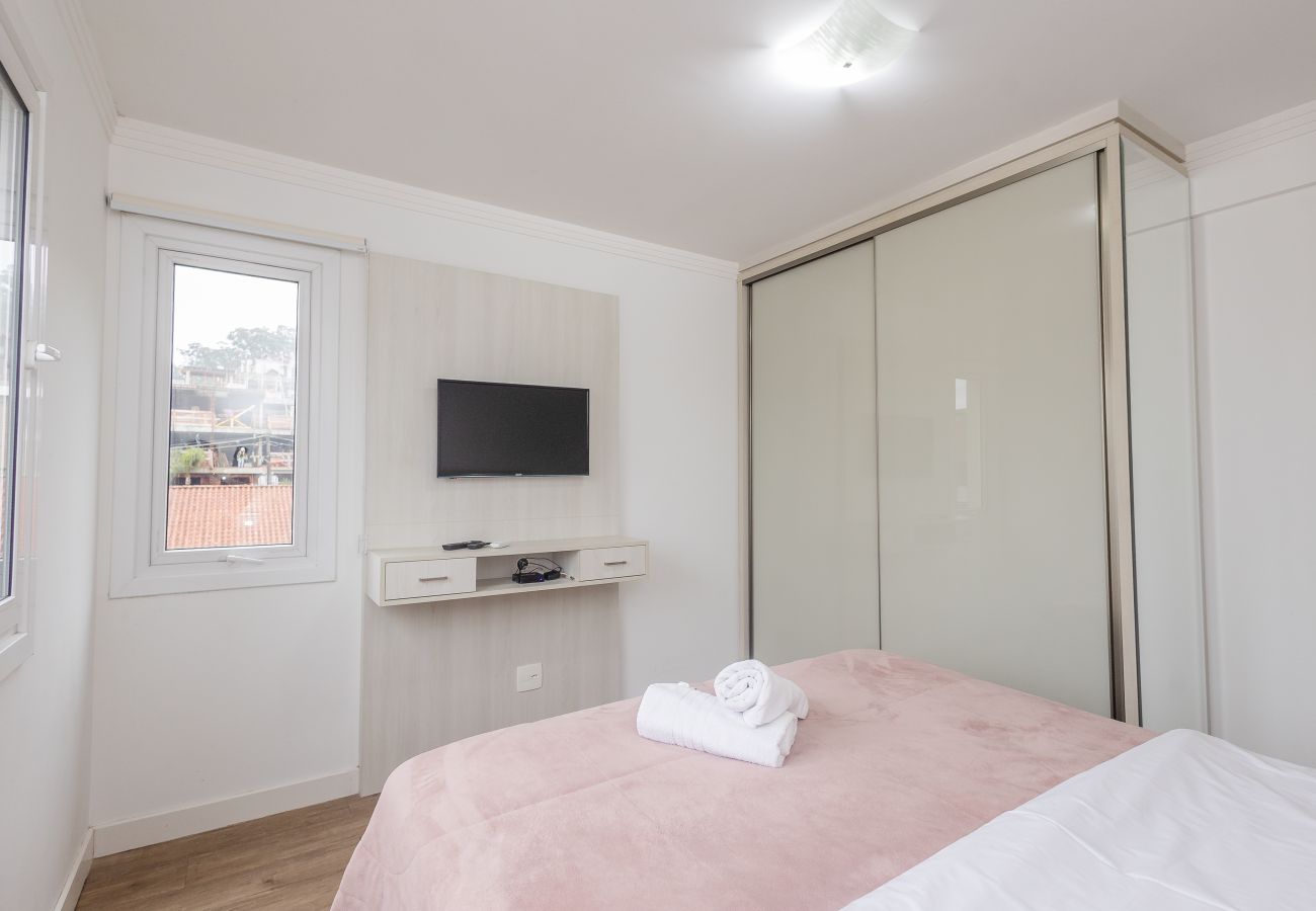 Apartamento em Gramado - Apto moderno 2 suítes a 100m da R Coberta!