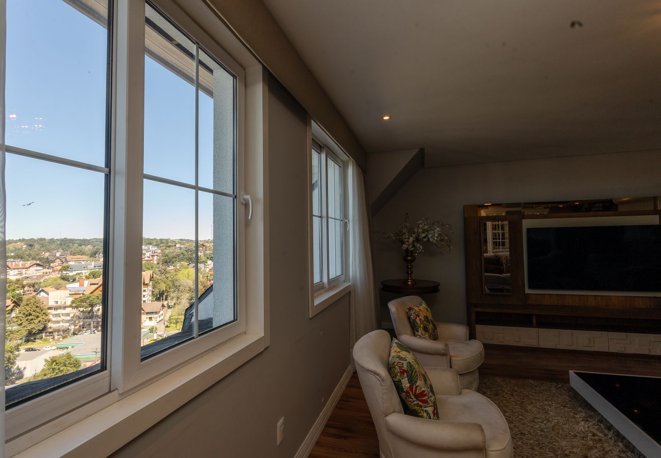 Apartamento em Gramado - 5 quartos (3 suítes) a 400m da R Coberta!