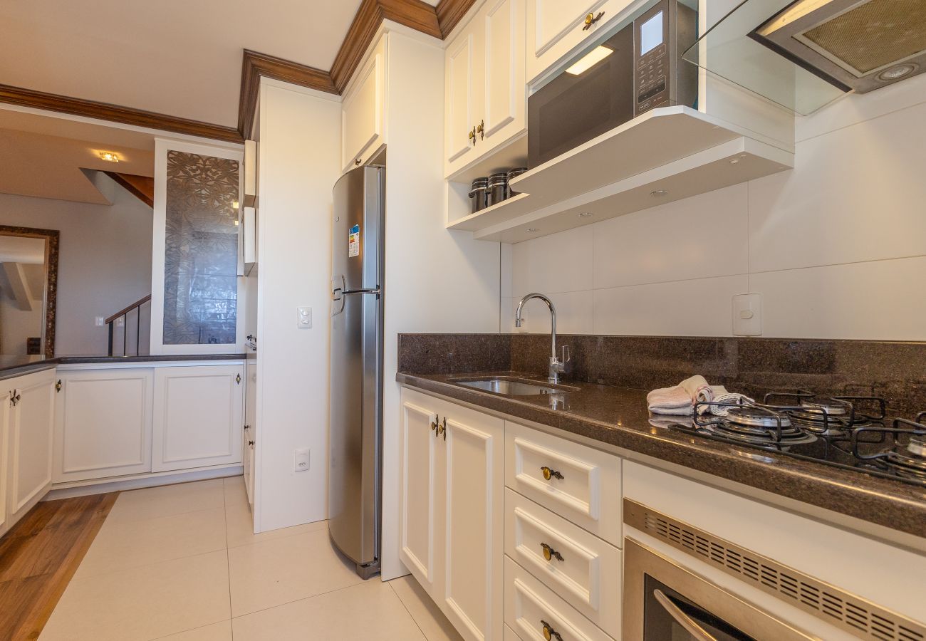 Apartamento em Gramado - 5 quartos (3 suítes) a 400m da R Coberta!