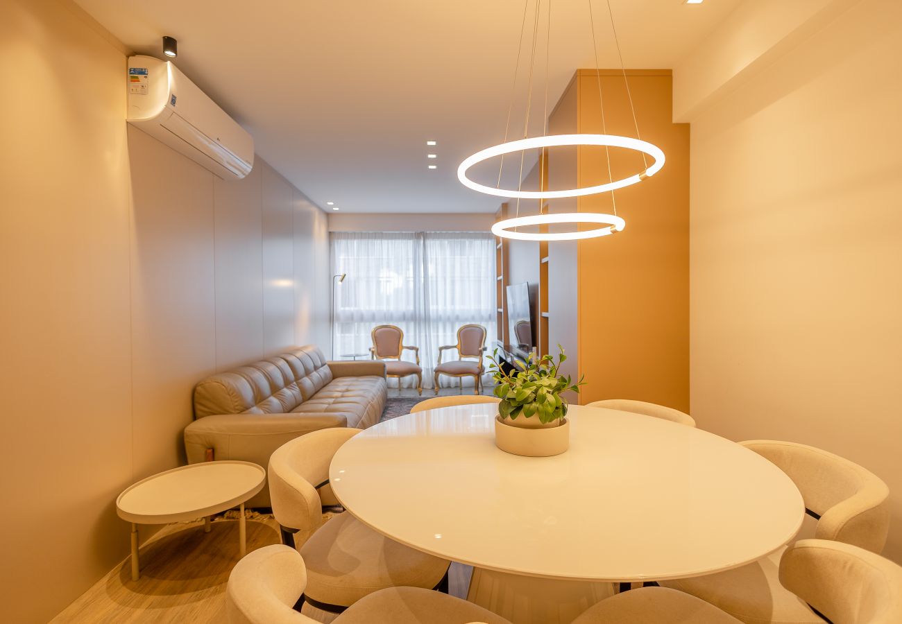 Apartamento em Gramado - Apto alto padrão 2 suítes no coração de Gramado!