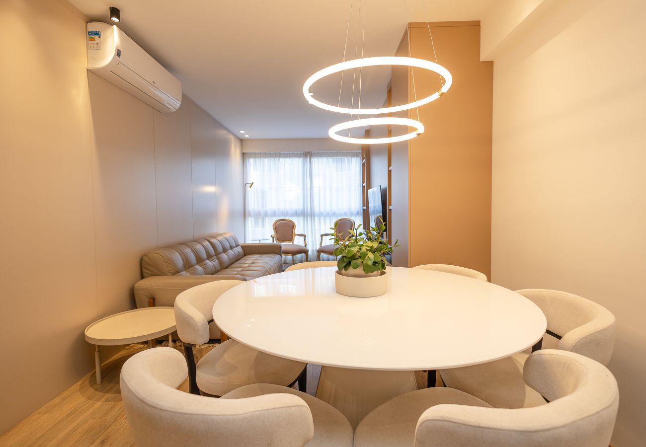 Apartamento em Gramado - Apto alto padrão 2 suítes no coração de Gramado!