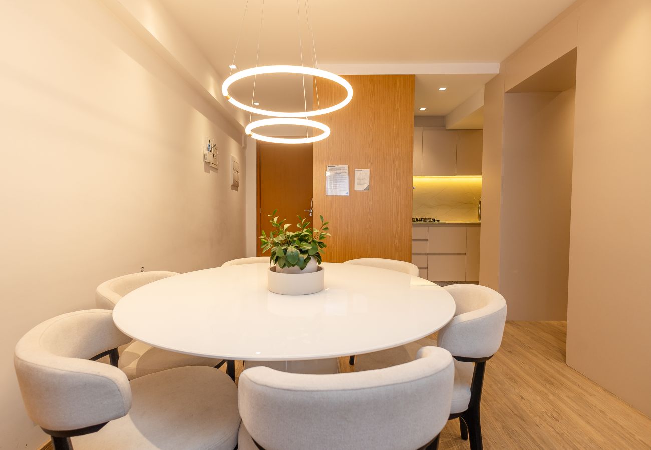 Apartamento em Gramado - Apto alto padrão 2 suítes no coração de Gramado!