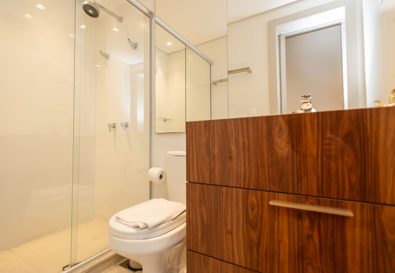 Apartamento em Gramado - Apto alto padrão 2 suítes no coração de Gramado!