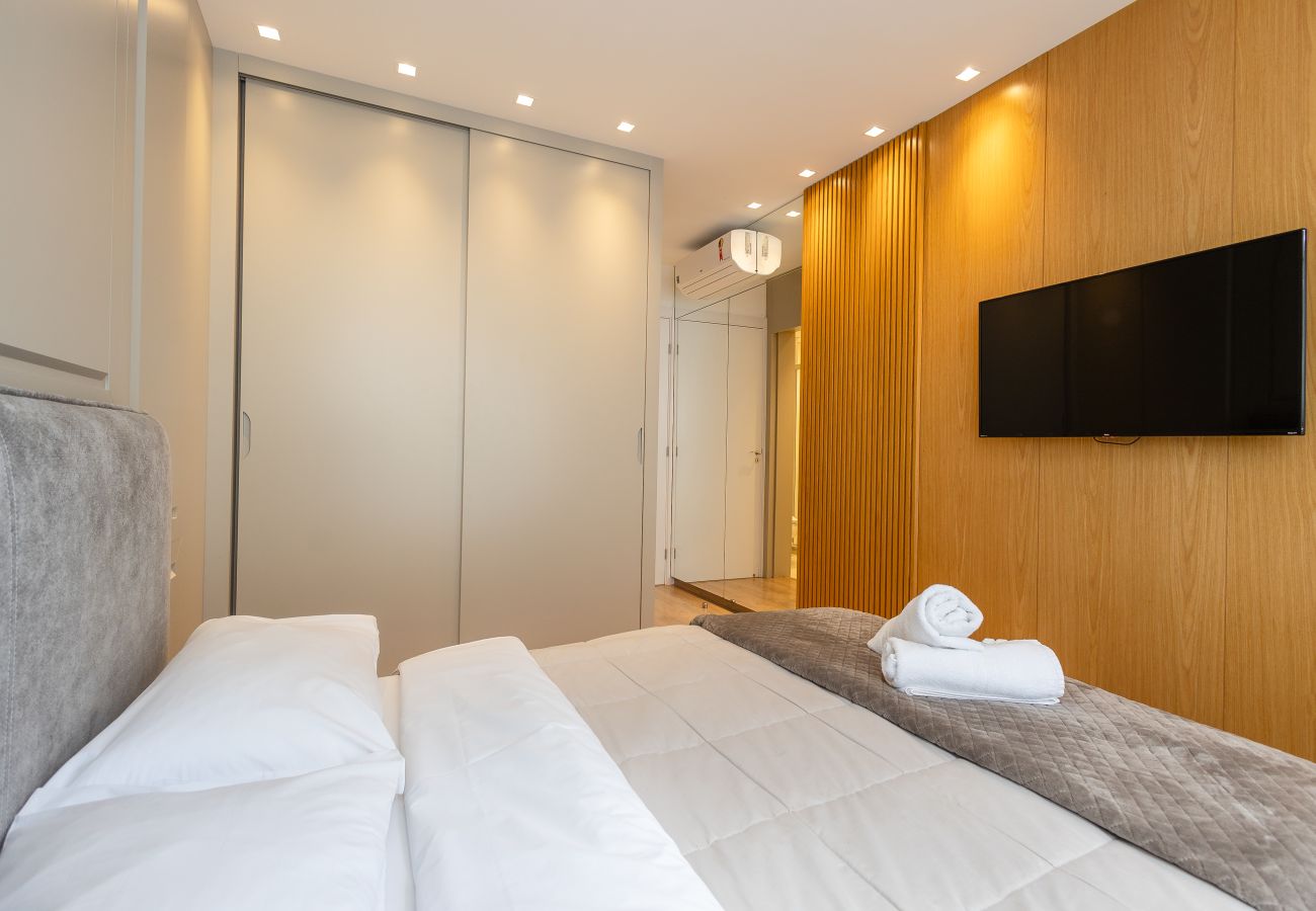 Apartamento em Gramado - Apto alto padrão 2 suítes no coração de Gramado!