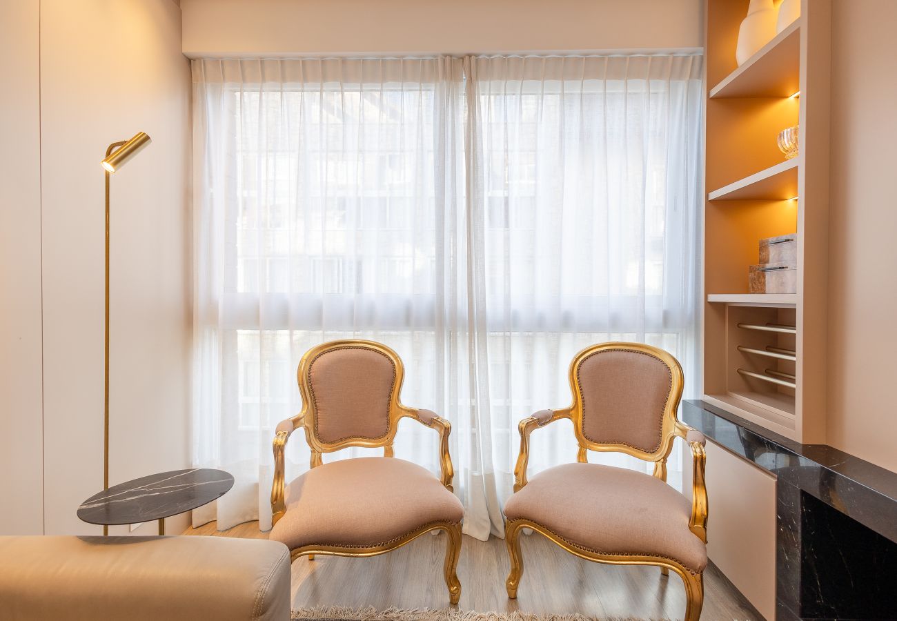 Apartamento em Gramado - Apto alto padrão 2 suítes no coração de Gramado!