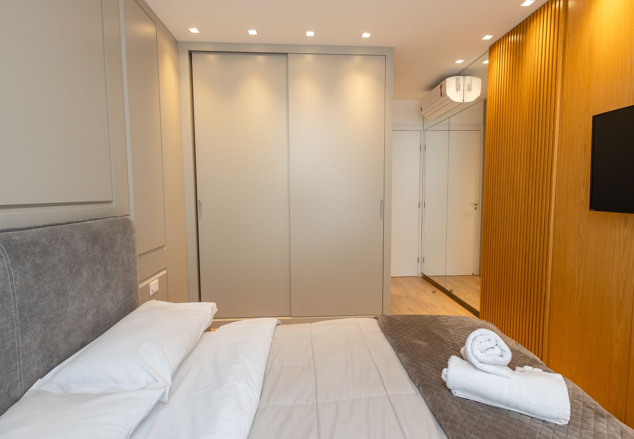 Apartamento em Gramado - Apto alto padrão 2 suítes no coração de Gramado!