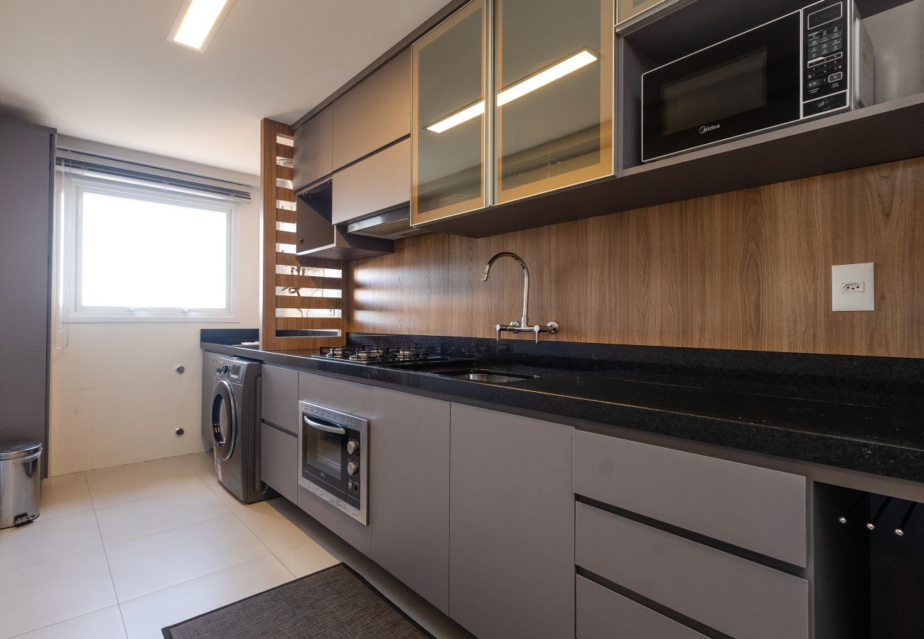 Apartamento em Gramado - 2 Suítes ALTO PADRÃO na NOVA R Coberta (Vita Blvd)  Compartilhar  Salvos