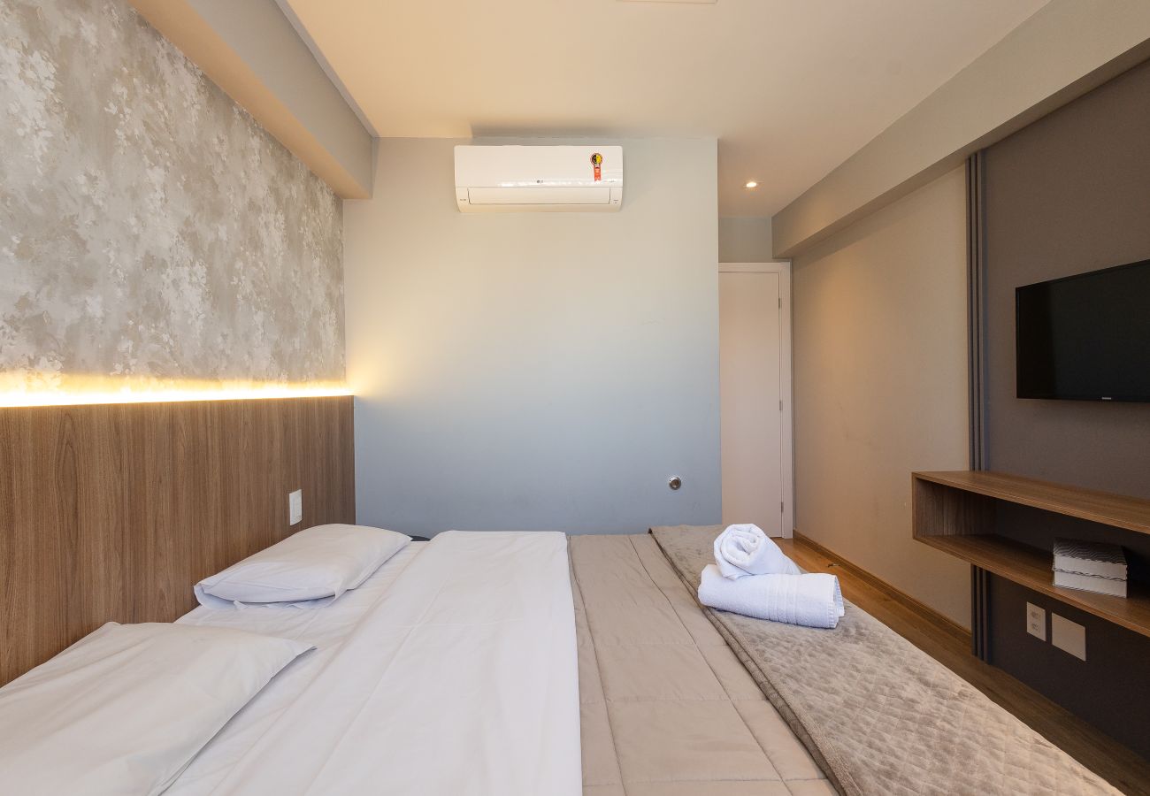 Apartamento em Gramado - 2 Suítes ALTO PADRÃO na NOVA R Coberta (Vita Blvd)  Compartilhar  Salvos