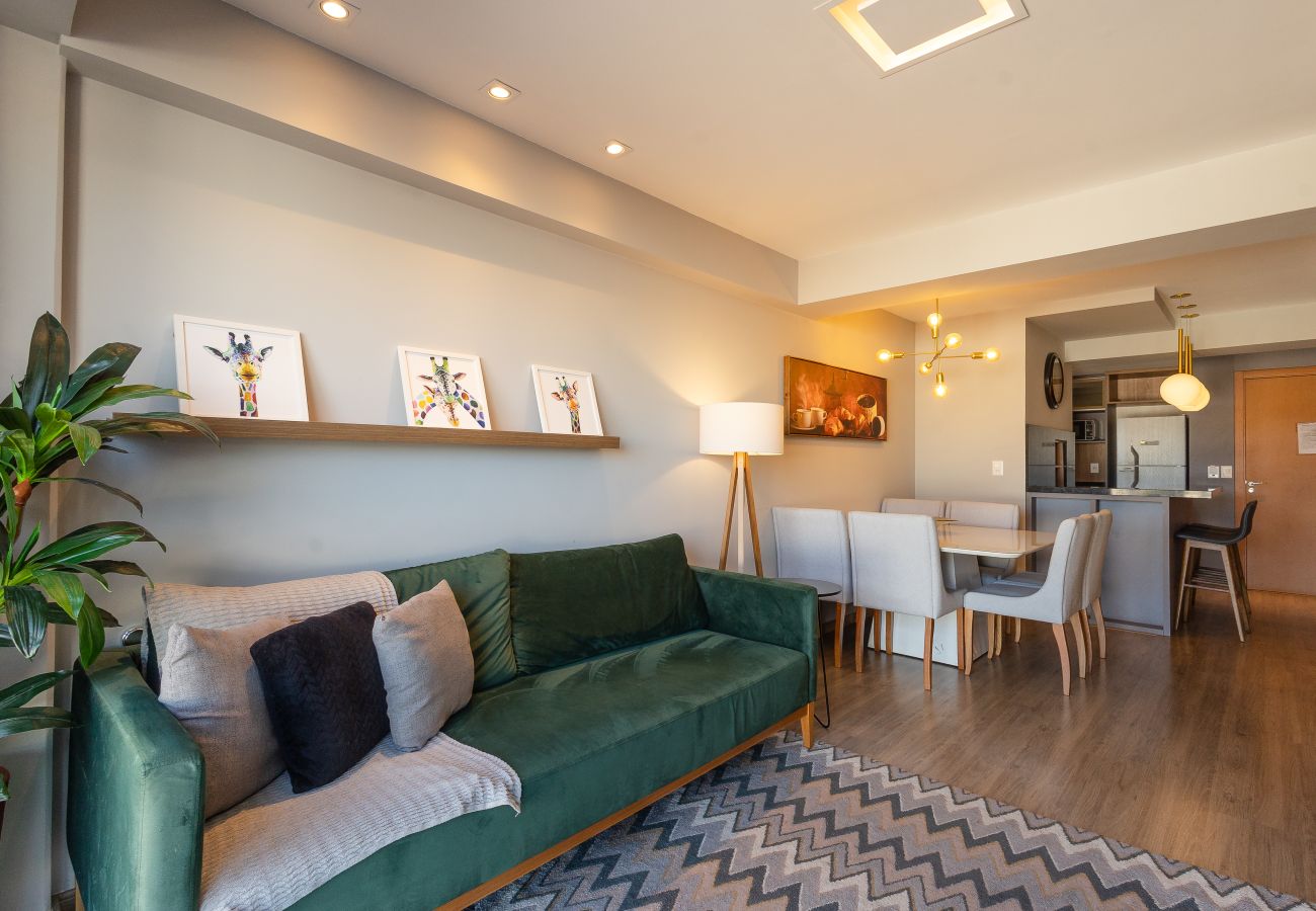 Apartamento em Gramado - 2 Suítes ALTO PADRÃO na NOVA R Coberta (Vita Blvd)  Compartilhar  Salvos