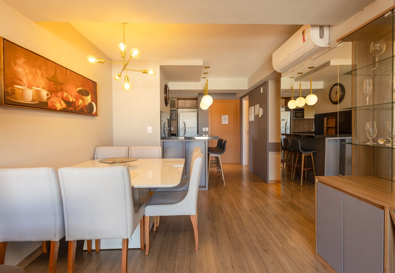 Apartamento em Gramado - 2 Suítes ALTO PADRÃO na NOVA R Coberta (Vita Blvd)  Compartilhar  Salvos