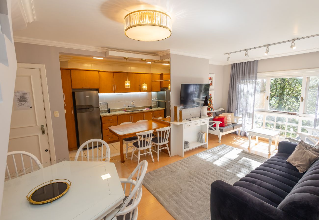 Apartamento em Gramado - Duplex 5D (3suites +2banho soc) a 800m a R Coberta