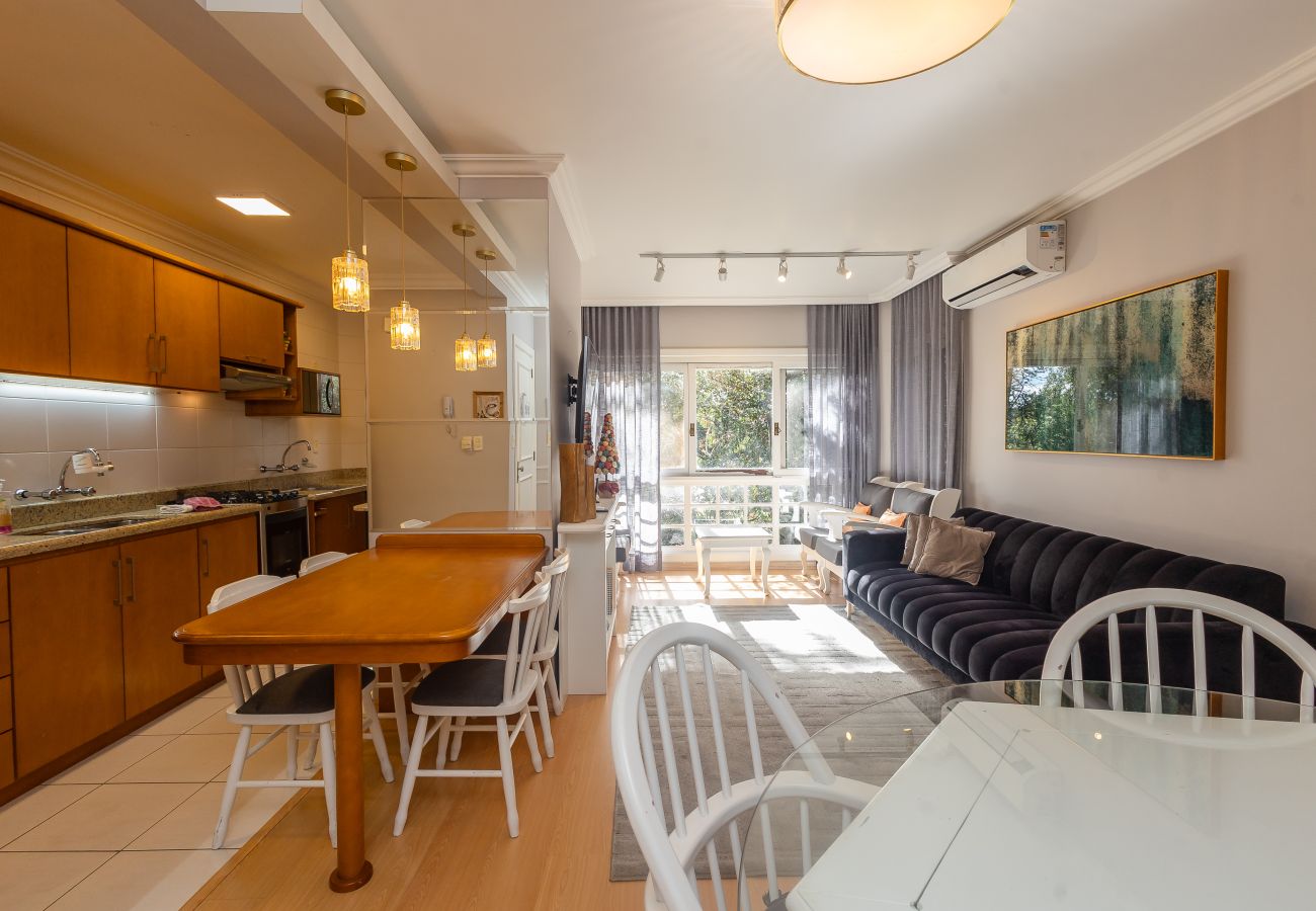 Apartamento em Gramado - Duplex 5D (3suites +2banho soc) a 800m a R Coberta