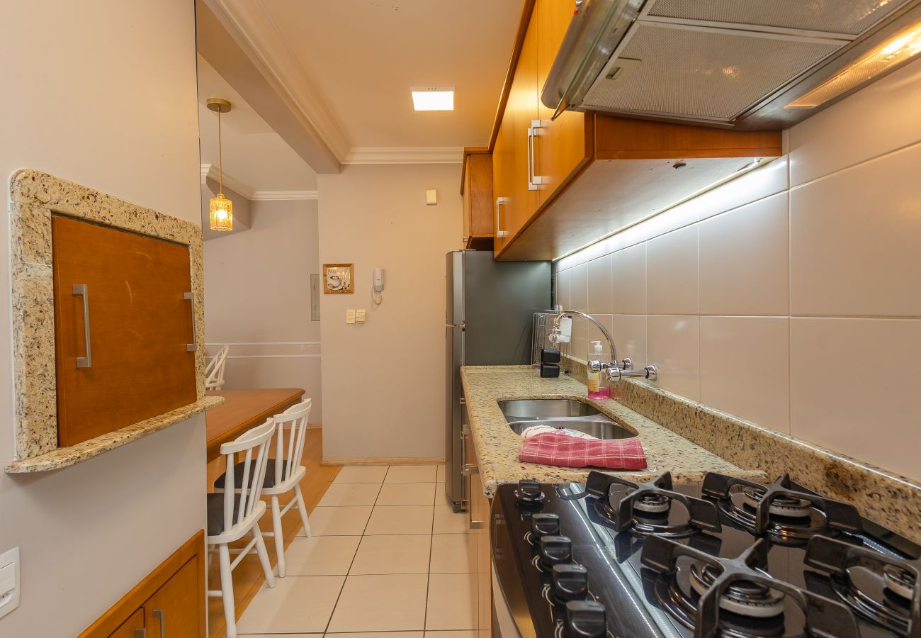 Apartamento em Gramado - Duplex 5D (3suites +2banho soc) a 800m a R Coberta