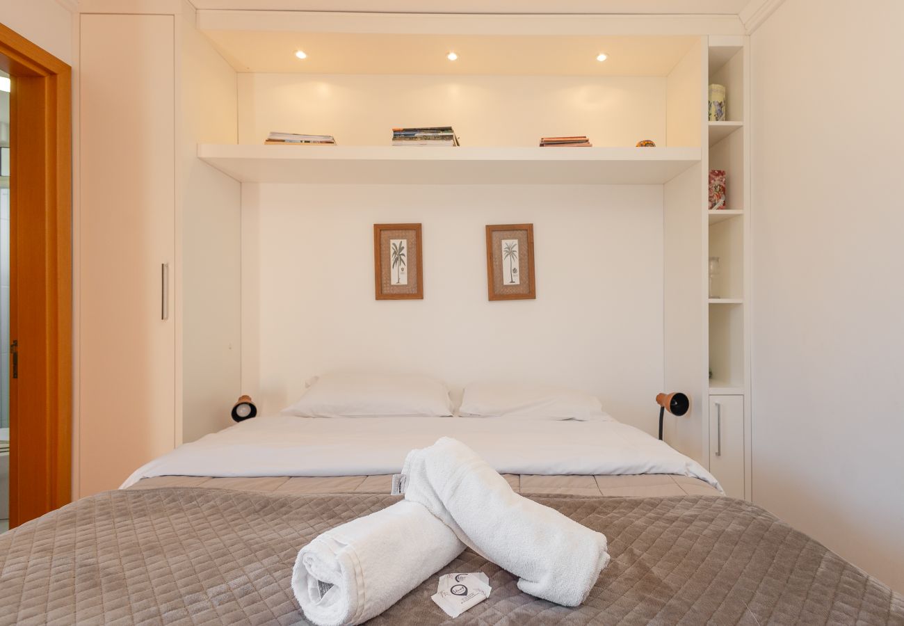 Apartamento em Gramado - 3 Suítes no Centro de Gramado (500m da R Coberta