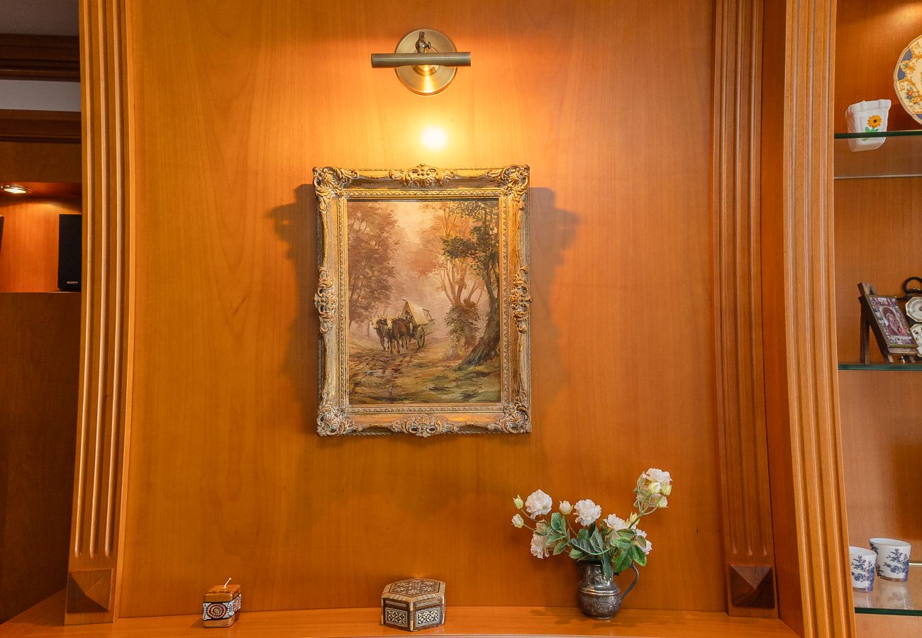 Apartamento em Gramado - 3 Suítes no Centro de Gramado (500m da R Coberta