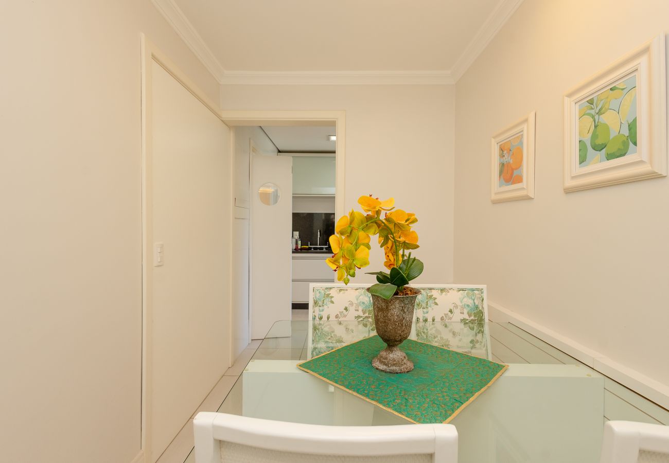 Apartamento em Gramado - Cobertura Alto Padrão 3 Suítes a 500m da R Coberta