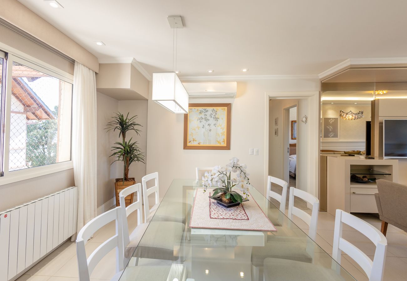 Apartamento em Gramado - Cobertura Alto Padrão 3 Suítes a 500m da R Coberta