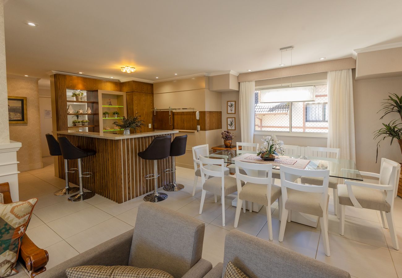 Apartamento em Gramado - Cobertura Alto Padrão 3 Suítes a 500m da R Coberta