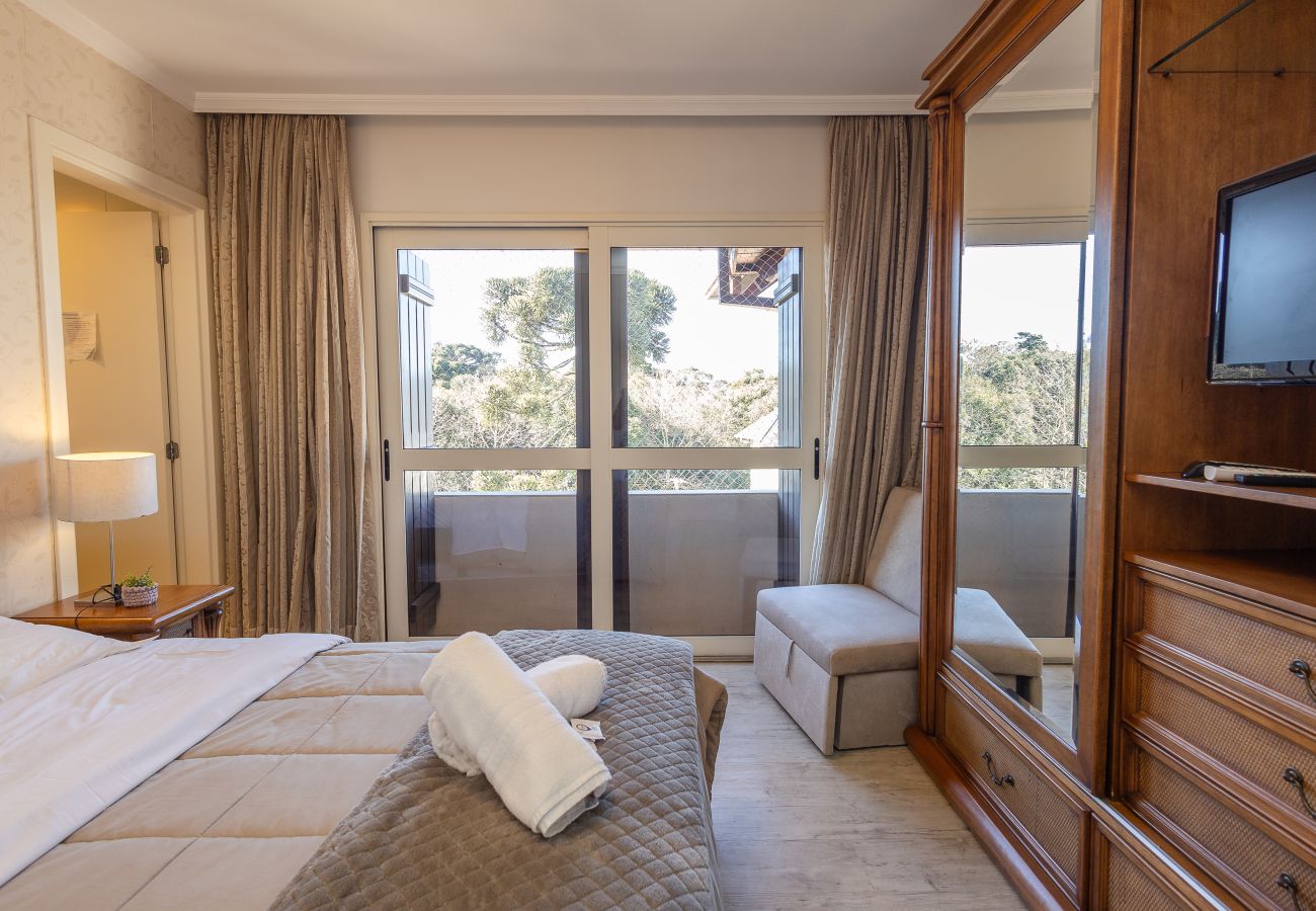 Apartamento em Gramado - Cobertura Alto Padrão 3 Suítes a 500m da R Coberta