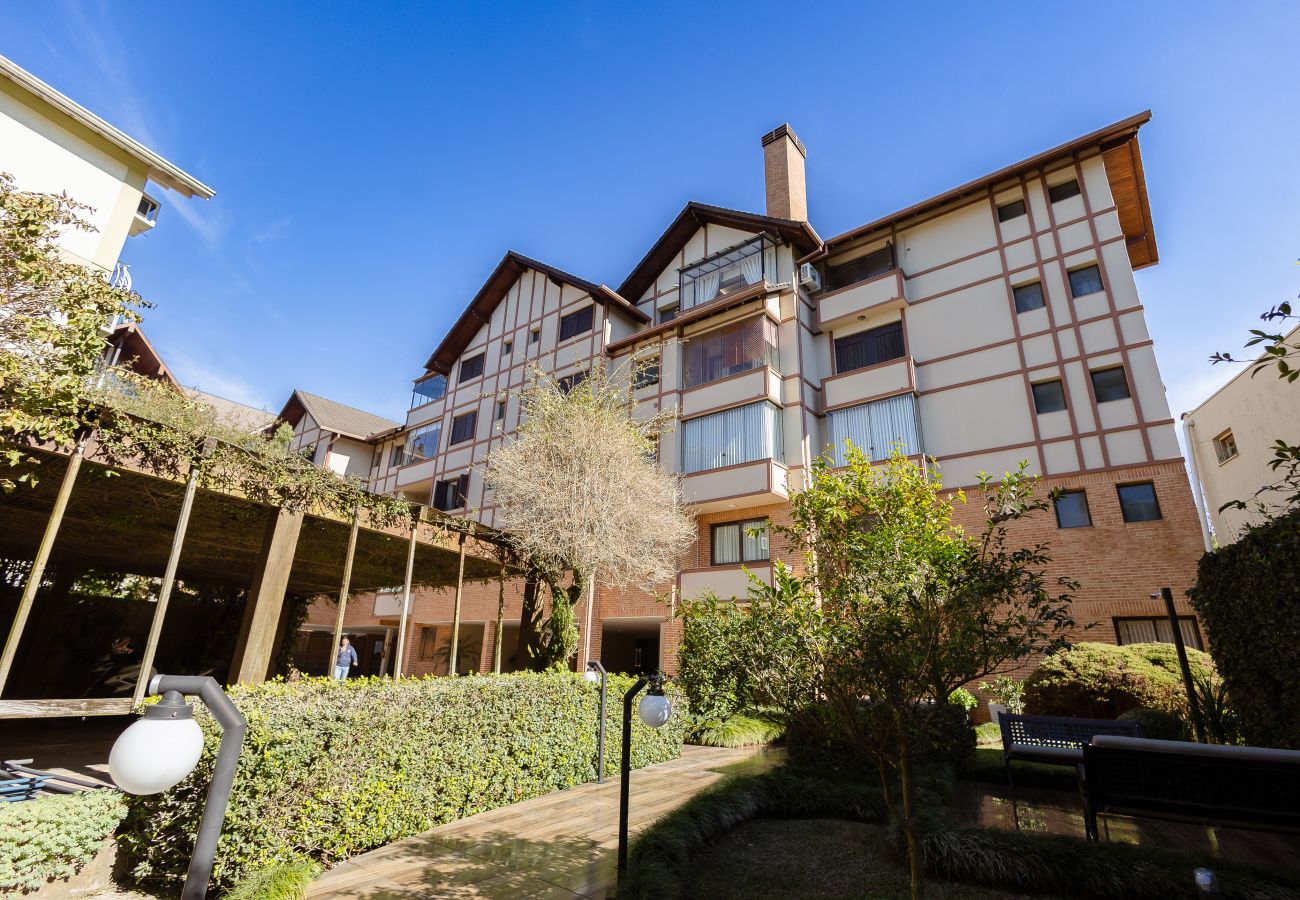 Apartamento em Gramado - Cobertura Alto Padrão 3 Suítes a 500m da R Coberta
