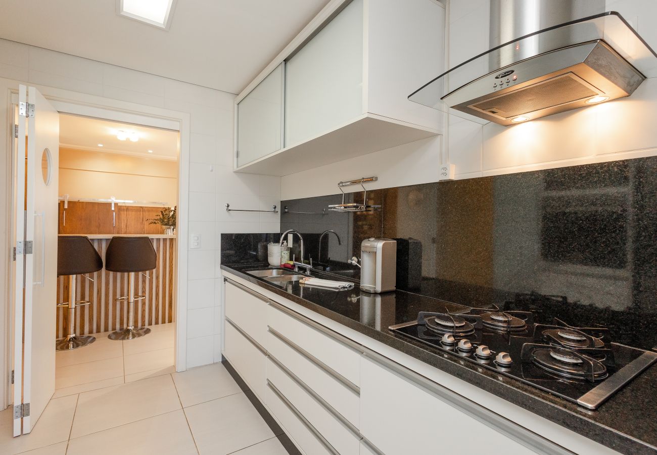 Apartamento em Gramado - Cobertura Alto Padrão 3 Suítes a 500m da R Coberta