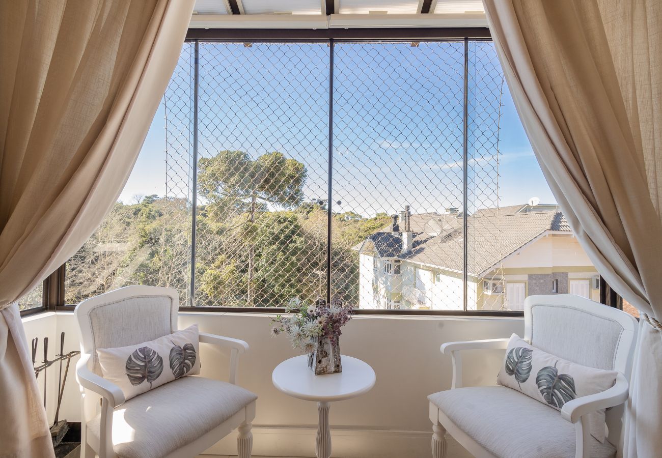 Apartamento em Gramado - Cobertura Alto Padrão 3 Suítes a 500m da R Coberta