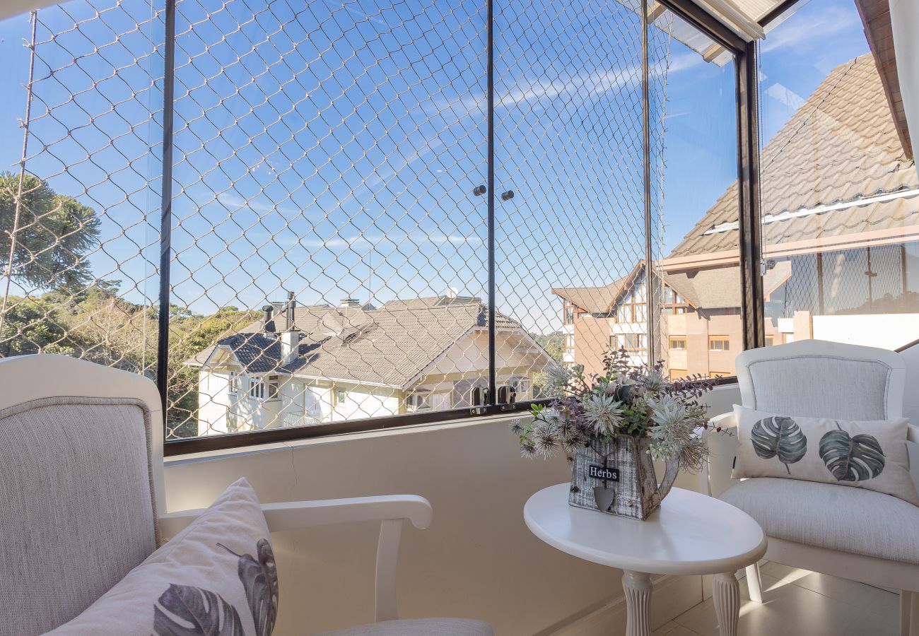 Apartamento em Gramado - Cobertura Alto Padrão 3 Suítes a 500m da R Coberta