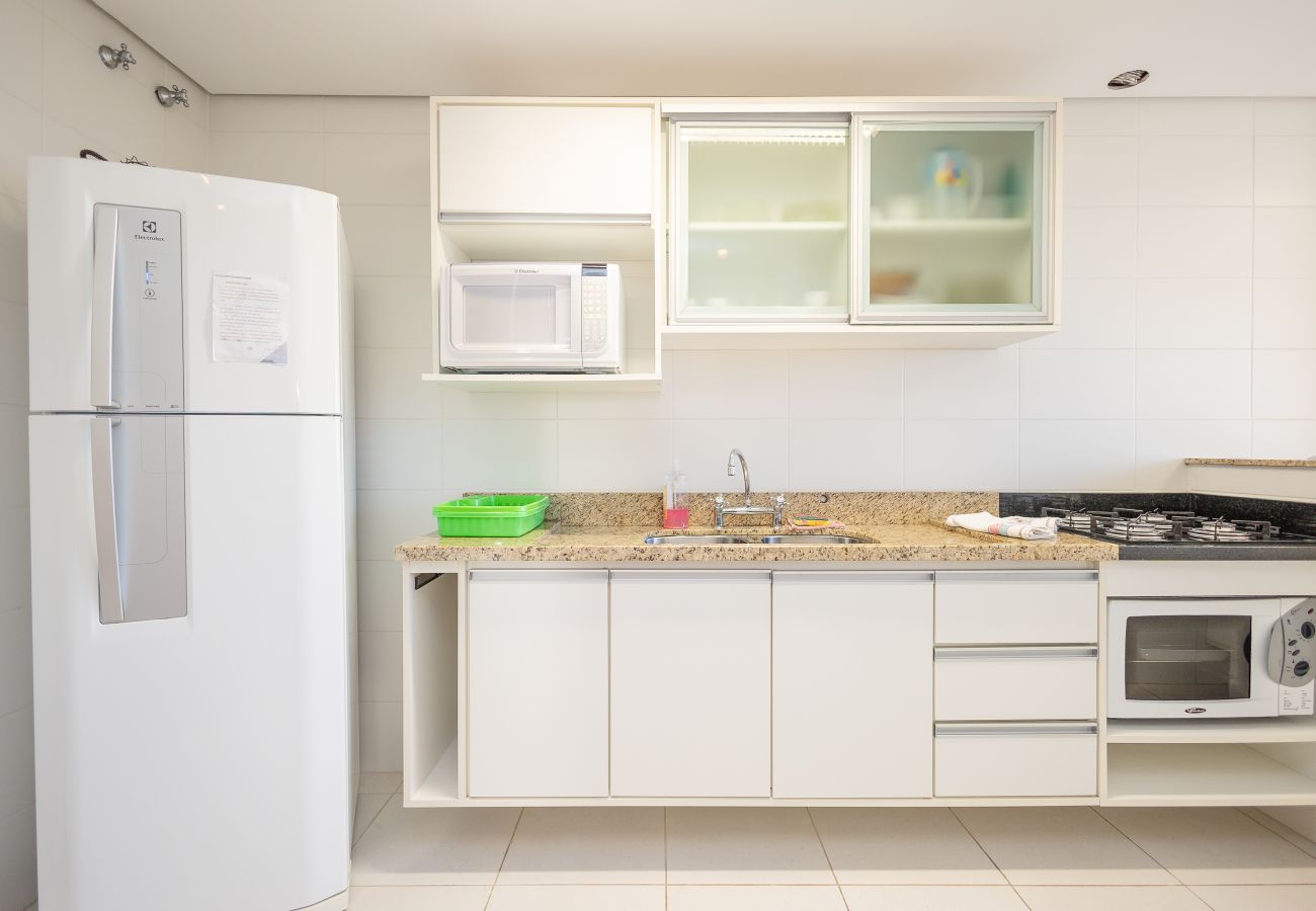 Apartamento em Gramado - Apto amplo com duas suítes a 150m da Rua Torta