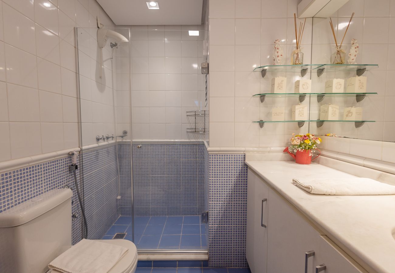 Apartamento em Gramado - Cobertura 4 suítes no coração de Gramado!
