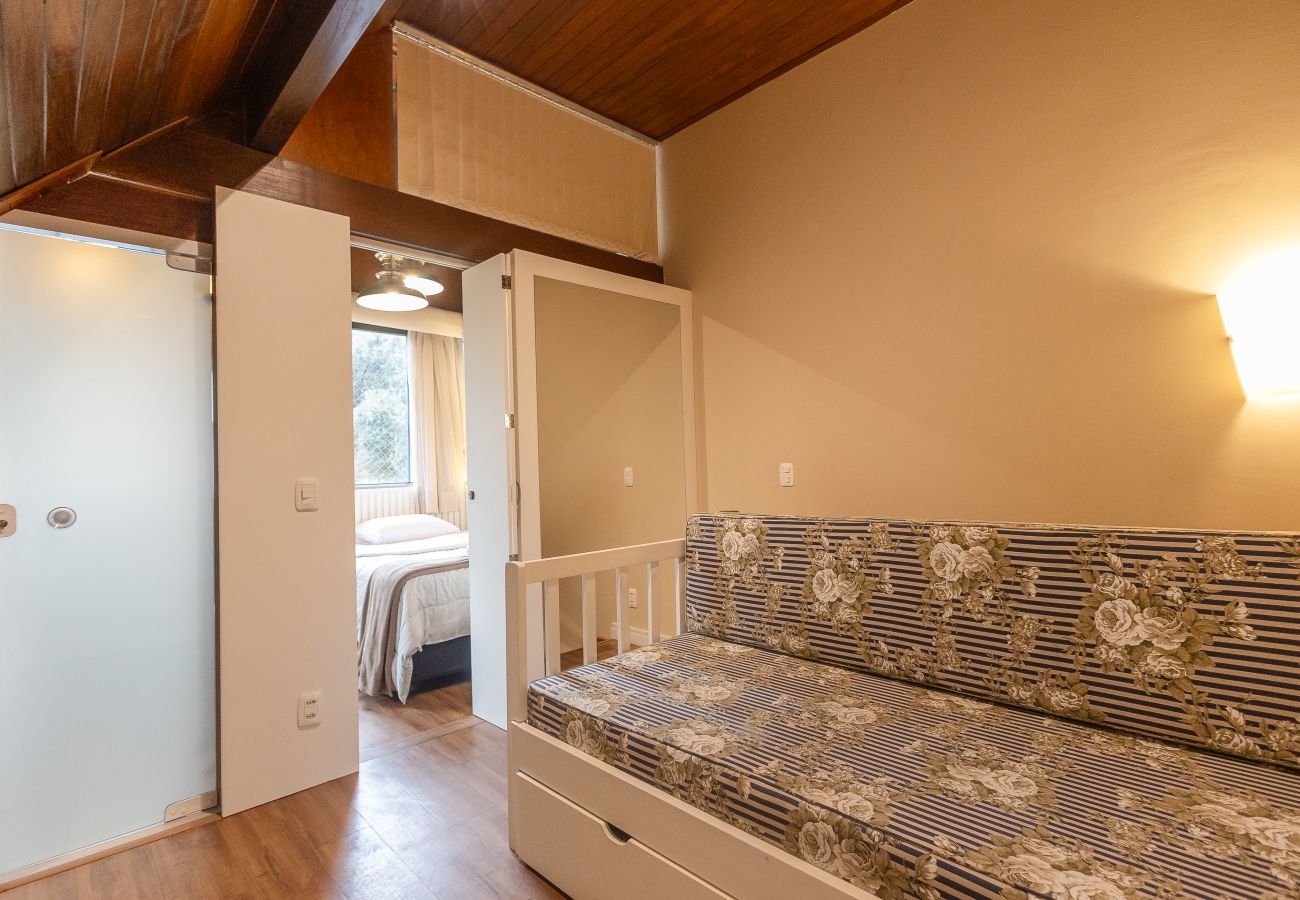 Apartamento em Gramado - Cobertura 4 suítes no coração de Gramado!
