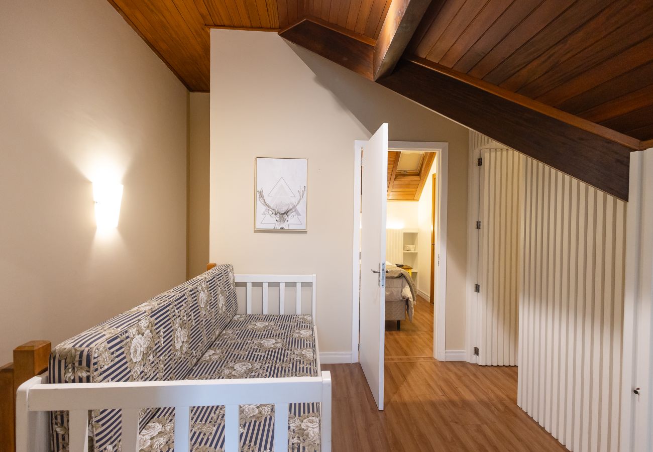 Apartamento em Gramado - Cobertura 4 suítes no coração de Gramado!