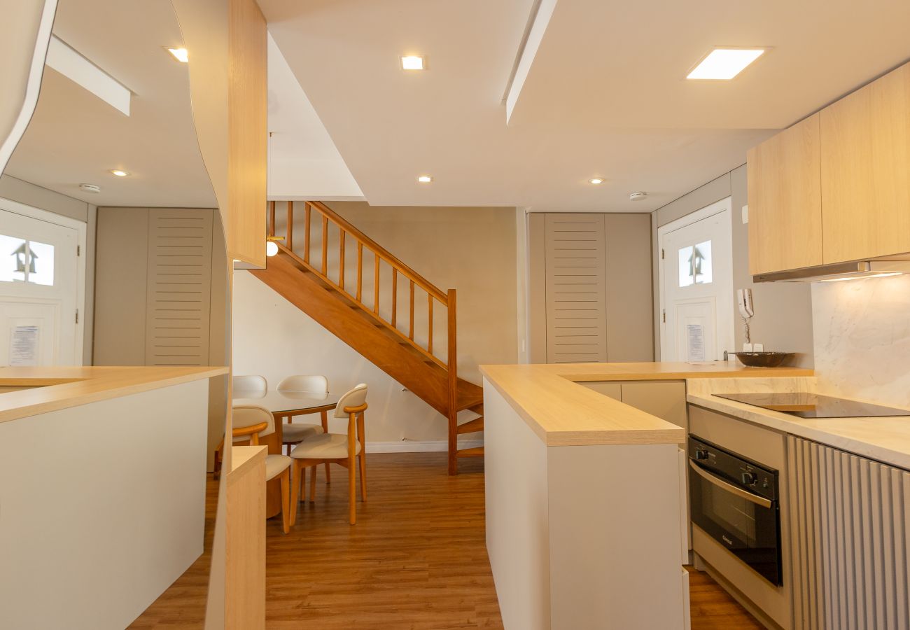 Apartamento em Gramado - Cobertura 4 suítes no coração de Gramado!