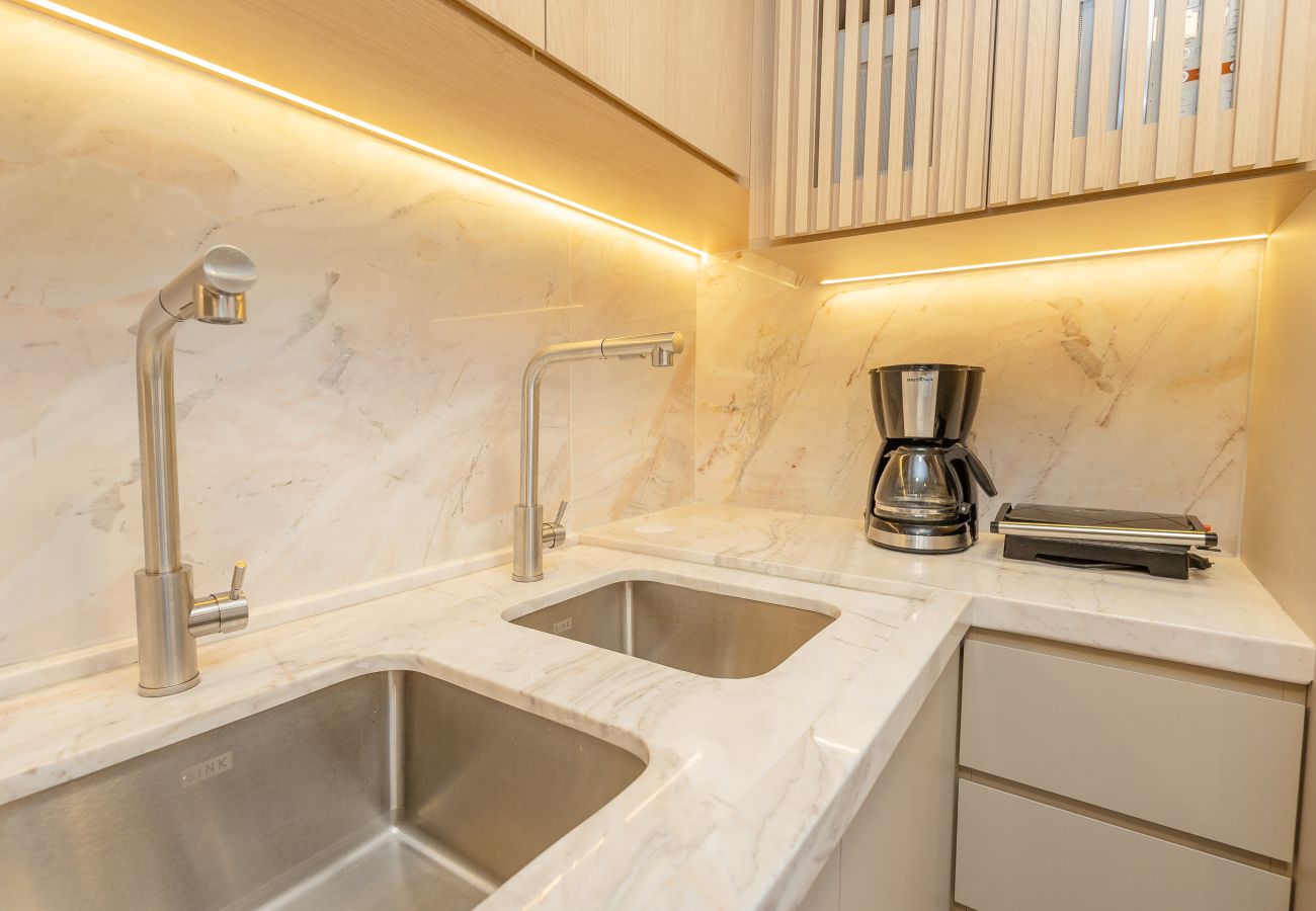 Apartamento em Gramado - Cobertura 4 suítes no coração de Gramado!