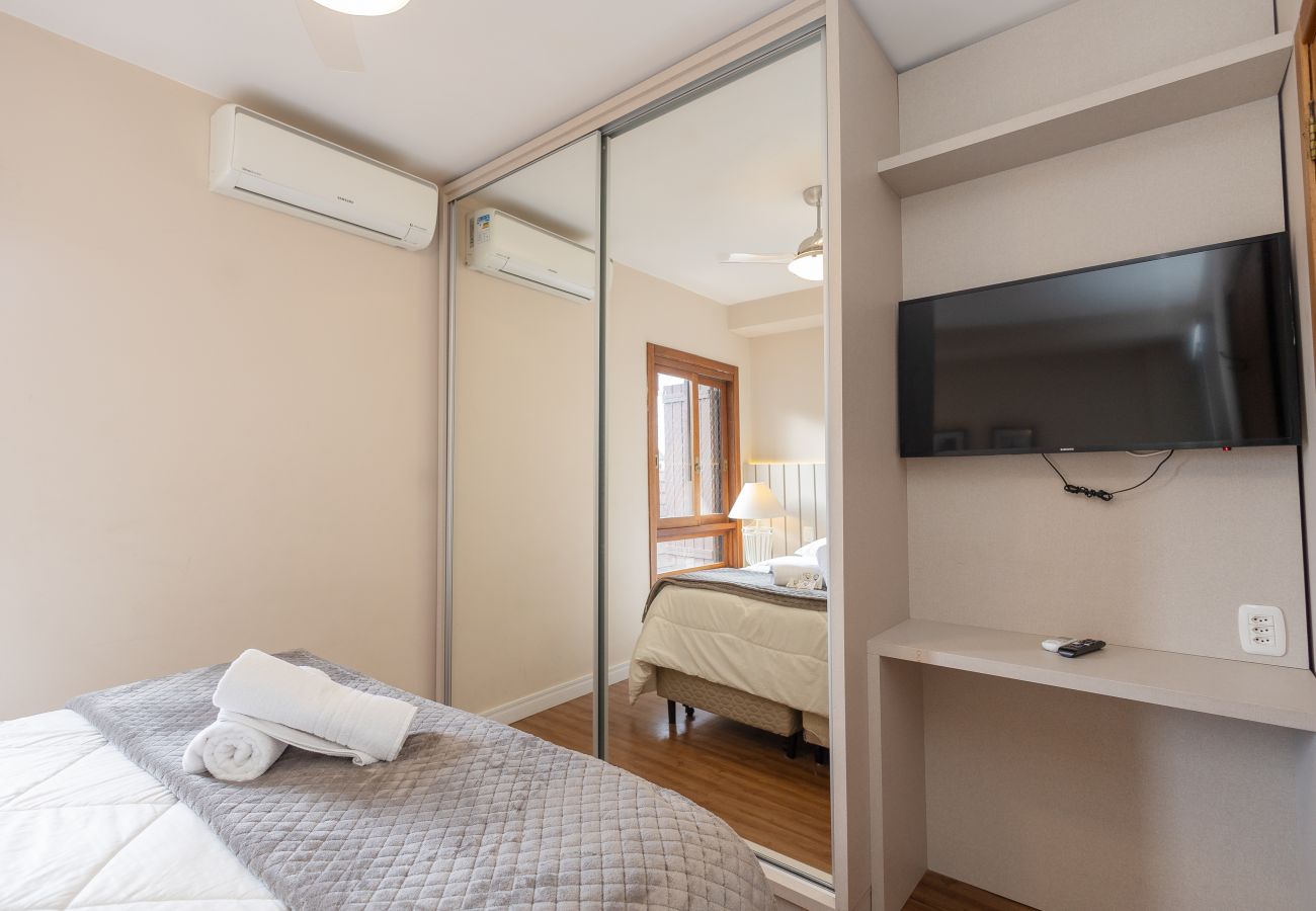 Apartamento em Gramado - Cobertura 4 suítes no coração de Gramado!