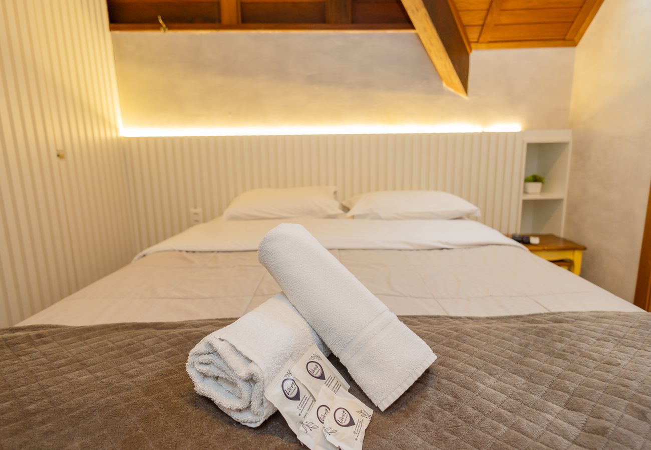 Apartamento em Gramado - Cobertura 4 suítes no coração de Gramado!