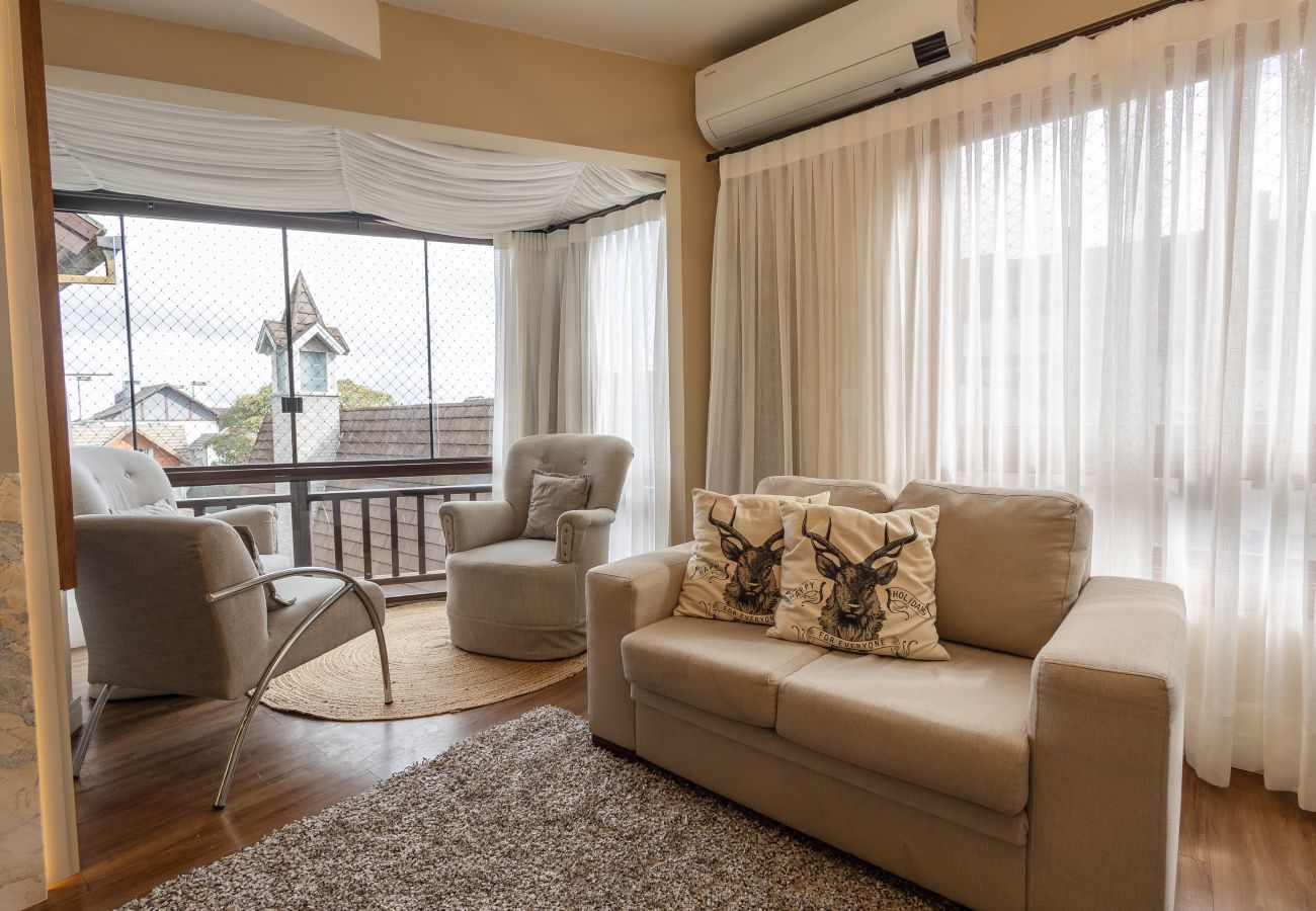 Apartamento em Gramado - Cobertura 4 suítes no coração de Gramado!