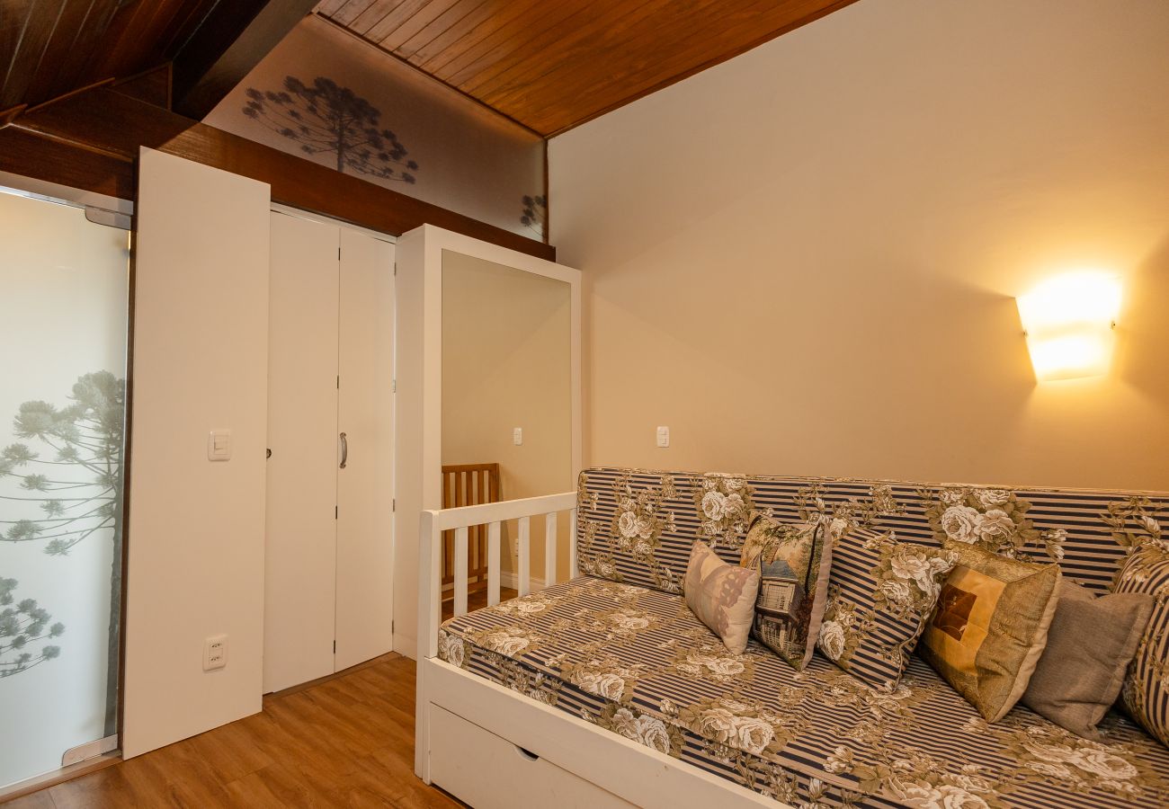 Apartamento em Gramado - Cobertura 4 suítes no coração de Gramado!